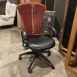 Power Suit Rolling Office Chair