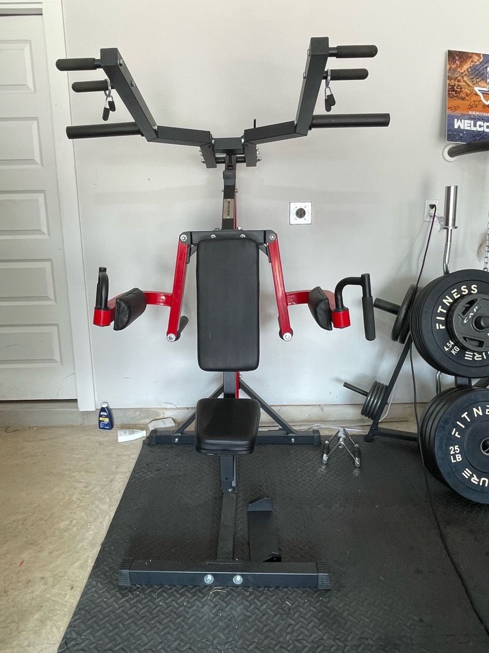 Machine Graphics Work Shoulder exercise machine for Sale in San Antonio, TX - OfferUp