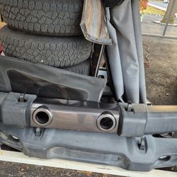 Jeep wrangler 2 Front Bumpers, Soft Top And Wheels...