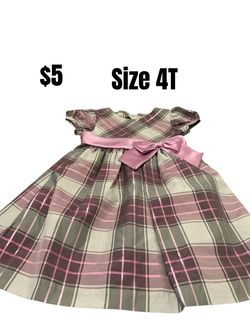 Girls Plaid Dress with Bow Size 4T excellent condition ❤️❤️❤️M20 091126