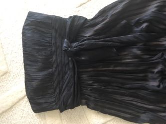 BCBG MAXZARIA black dress size 4 petit