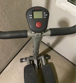 Sunny Health & Fitness Twist Stepper with Handlebar - Excellent Condit