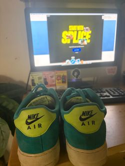 Aqua Nike Air Force’s 11