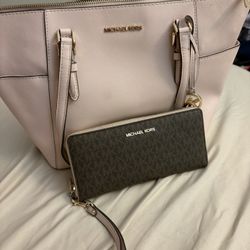 Michael Kors Purse, And Wallet Bundle