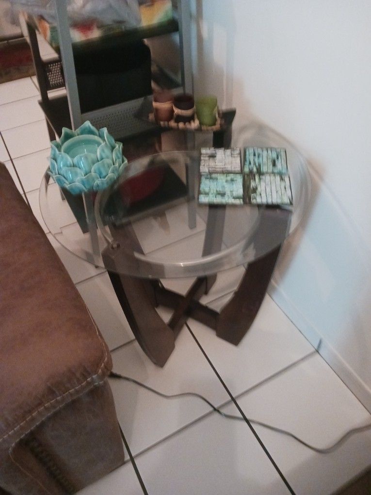 Coffee And End Tables