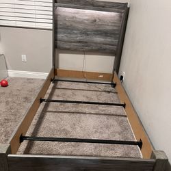 Twin Size Frame