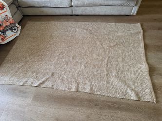 Rug