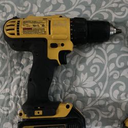 Dewalt DrillCon Bateria Traba muy Bien