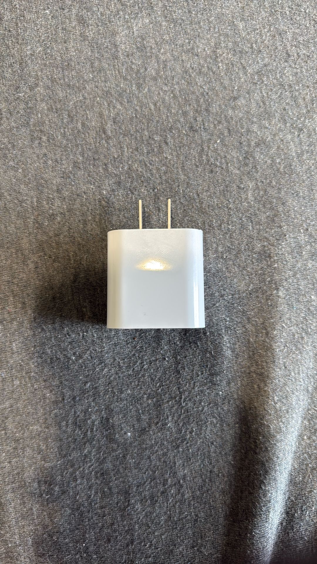 20W USB-C Wall Charger Block – Fast Charging Adapter for iPhone & Android