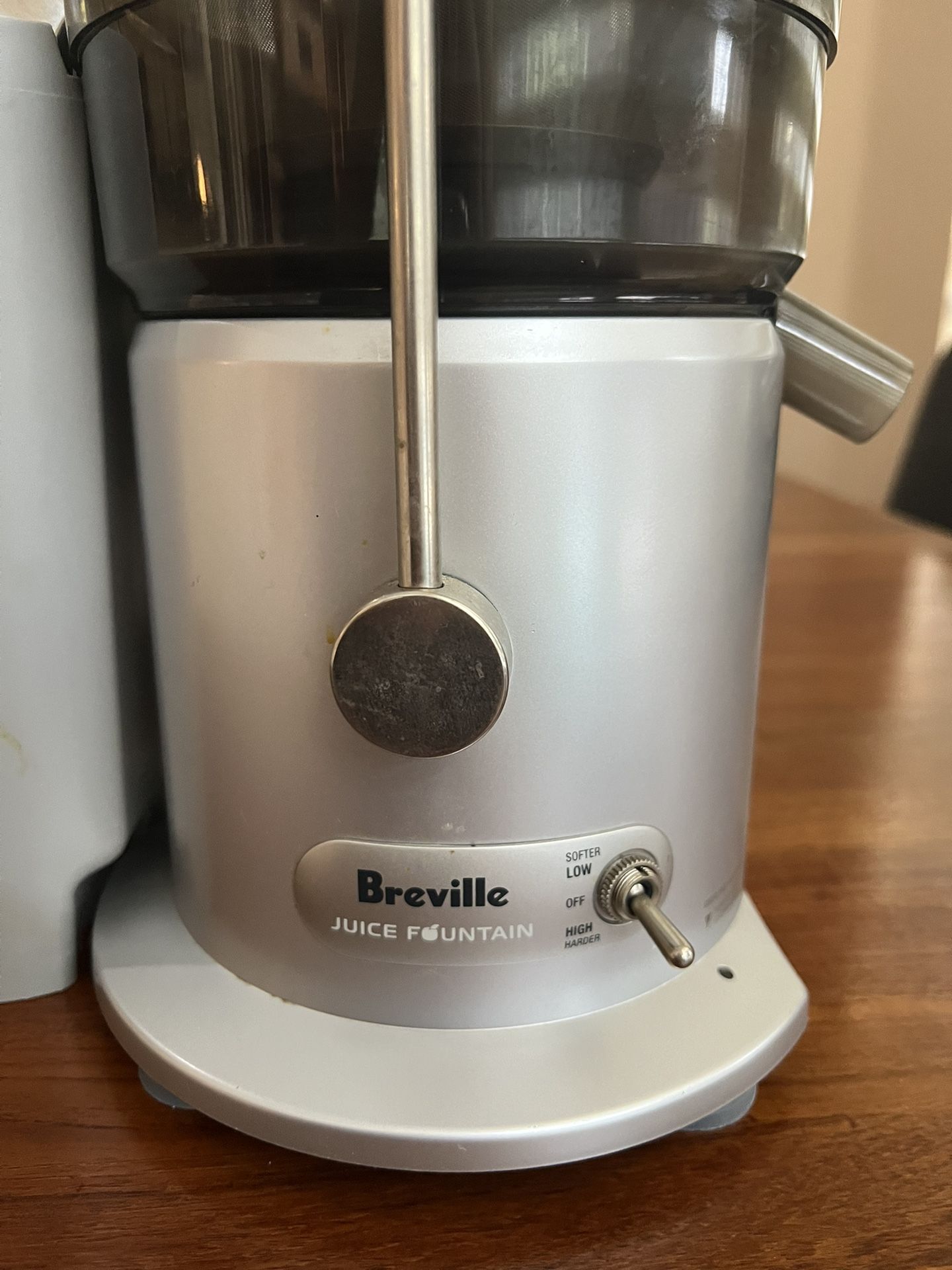 Breville Juice Fountain Breville Juice Fountain Plus Juicer, Brushed Stainless Steel, JE98XL