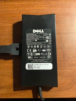 Dell AC Power Adapter