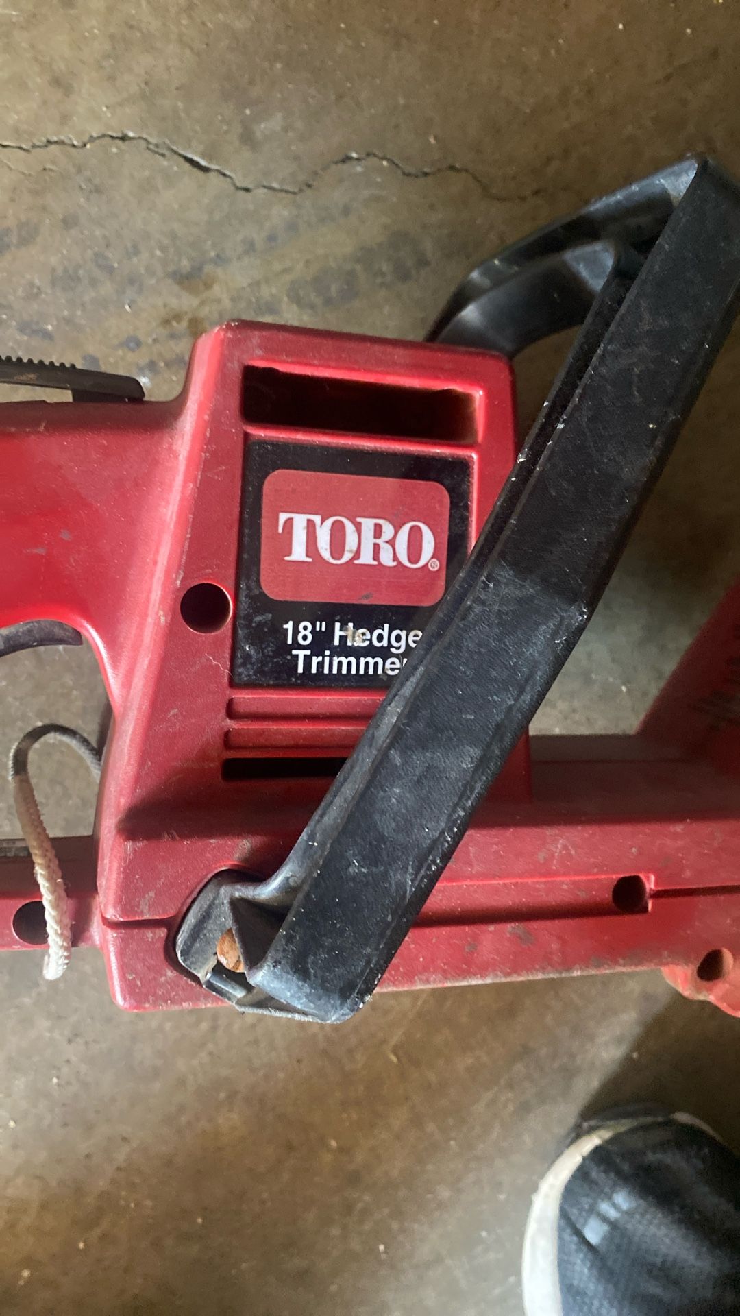 18” Hedge Trimmer