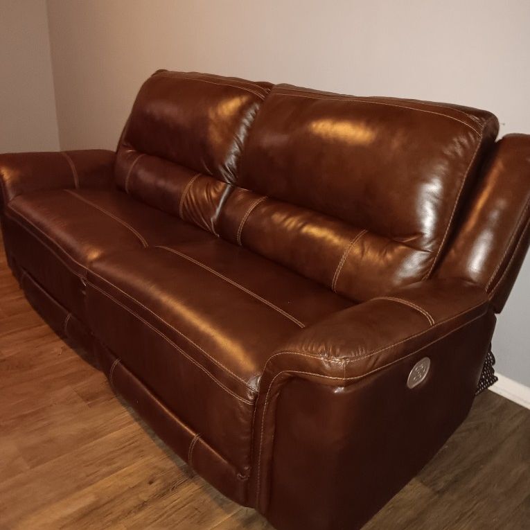 Catanzaro Dual Power Reclining Sofa