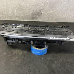 2020-2021-2022 KIA SELTOS RIGHT DRL OEM USED