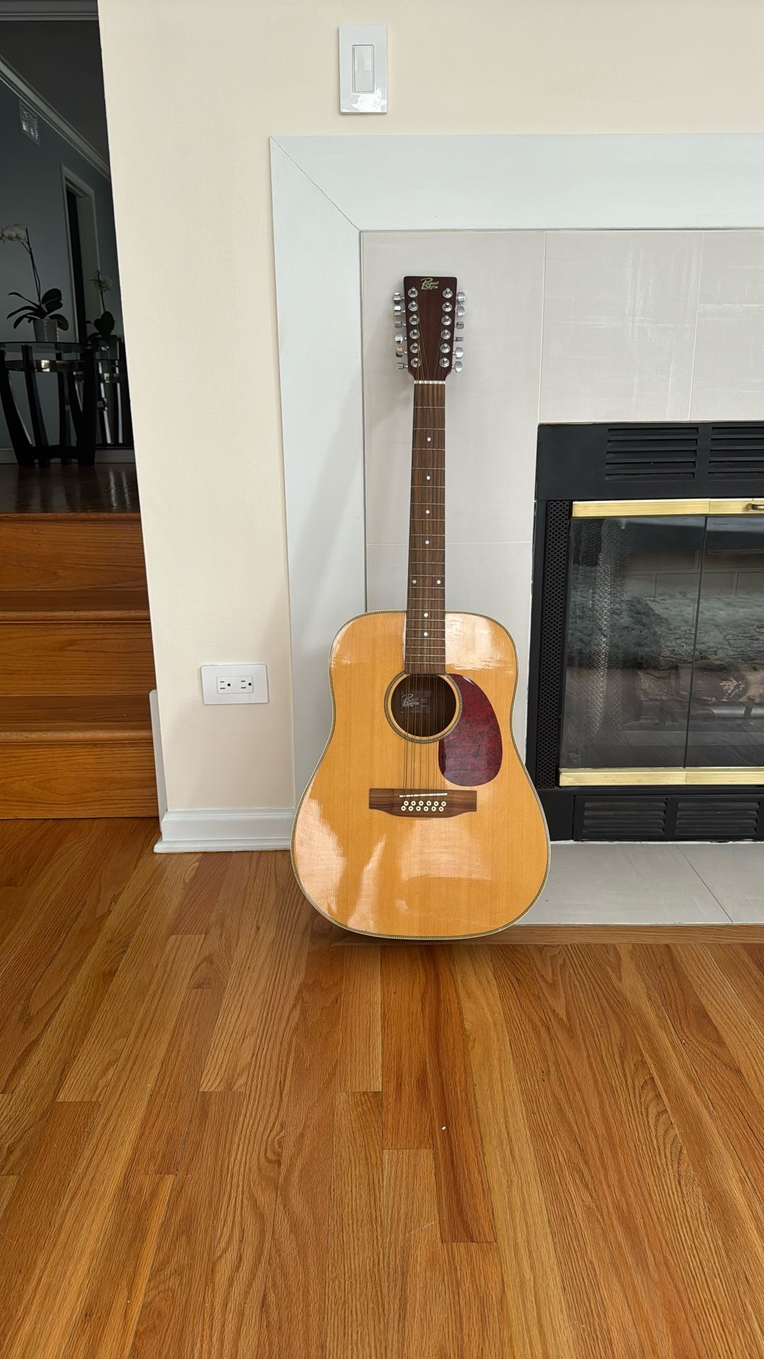 Guitar ( 12 String )