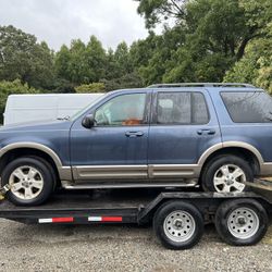Parts Vehicle  2003 Ford Explorer