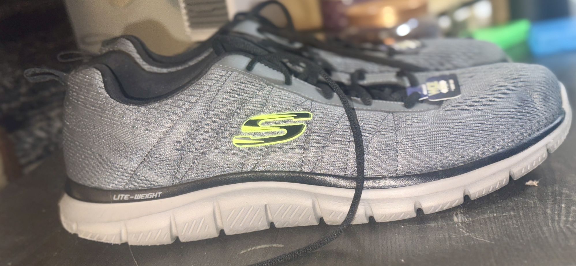 Men's Sketchers size 14 