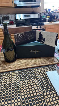 Don Perignon Empty Box And Bottle Vintage 1996 With Booklet