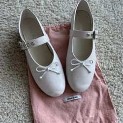 Miu Miu Leather Ballet Flats (Ivory) – EU 40 / US 8.5 