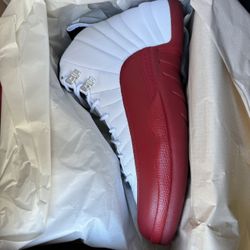 Jordan 12 Retro