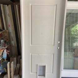 New Entry Door 36ā Wide With Doggie Door Fiberglass Ready For Installation