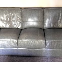 Sofa & Loveseat 