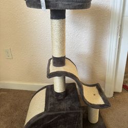 Cat Tower Scratcher New  