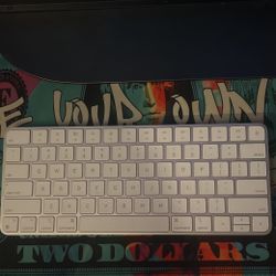Apple Keyboard