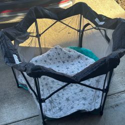Travel Play Pen