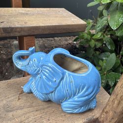 LOW PRICE MOVING- BEAUTIFUL WEST ELM ELEPHANT PORCELAIN POT