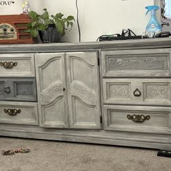 Wood Dresser