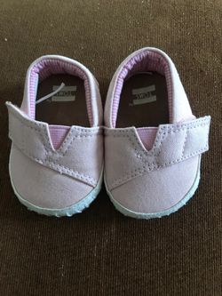 Baby toms shoes size 1