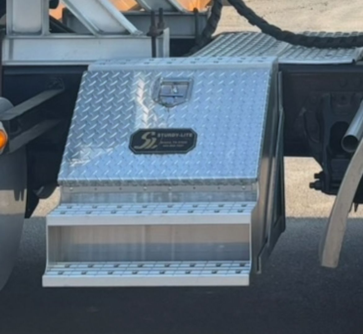 Tractor Toolbox With Key