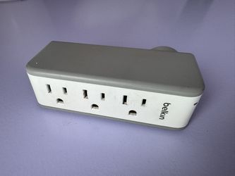 Belkin Surge Protector w/rotating plug & Dual USB ports
