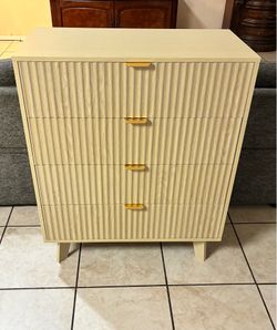 Dune Fluted 4-Drawer Dresser New