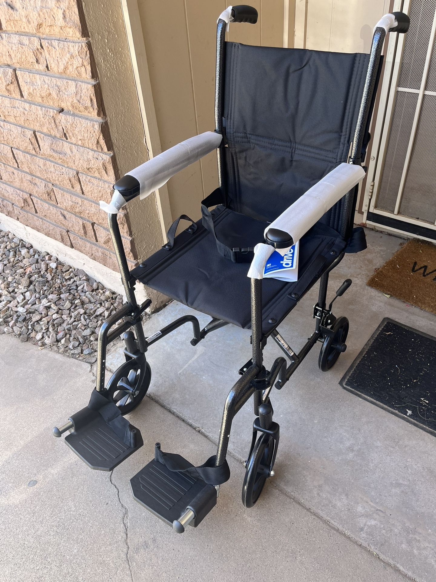 Wheelchair, NEW, Footrests, Brakes, Foldable, 16” Seat