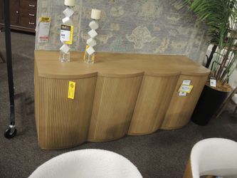 Universal Westmont Entertainment Credenza - Light Natural Oak | Furniture