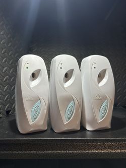 Air Wick Automatic Spray Dispensers (x3) – w/ Manual Boost Button