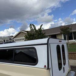 Leer ACC 65CK Shell Topper Short Bed Chevy OBO