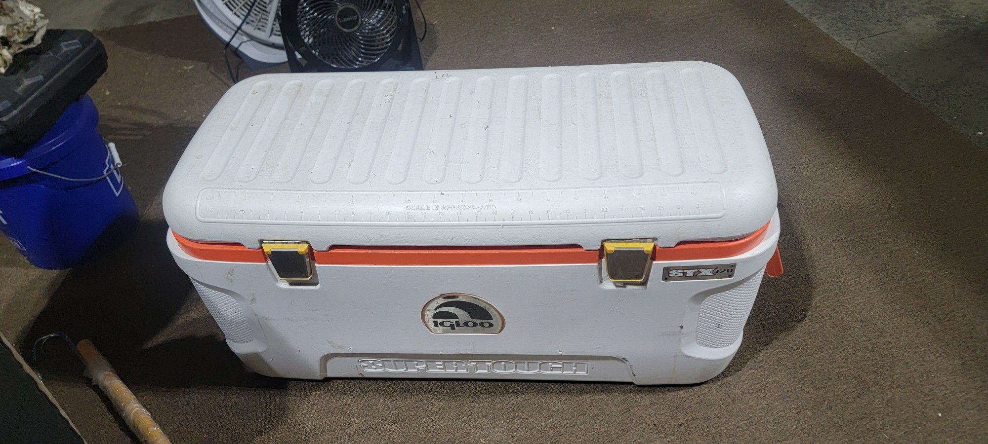 Igloo STX Ice Chest