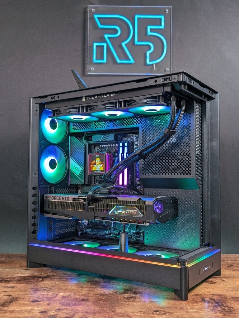 RTX 5070ti // Ryzen 9 9950x3D // 64GB DDR5 // 2TB Samsung 990 Pro // WiFi