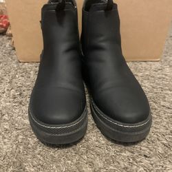 Womens Boots