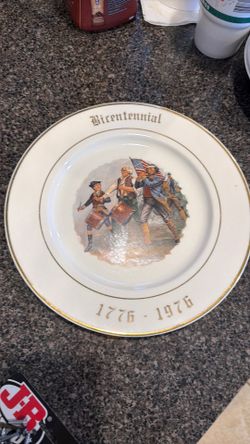 Bicentennial Plate Made in Ohio