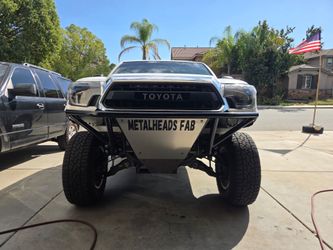 Tacoma Offroad/ Prerunner Style Bumper with 2 Piece Skid Plates