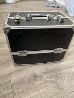 Makeup Box