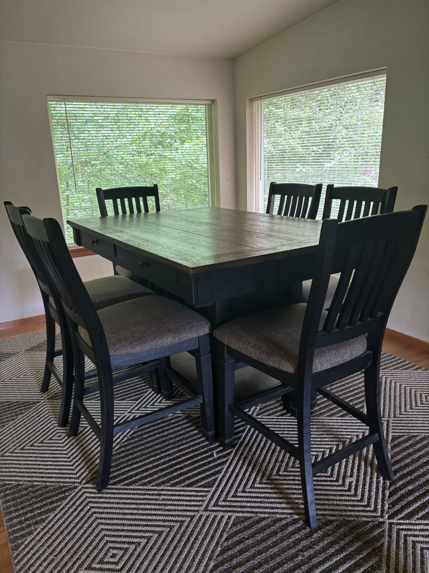 Dining Set