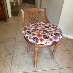vintage wooden vanity / parlor chair ROUND, floral-patterned upholstered seat open carved back Has been recovered in the past. You can easily recover 