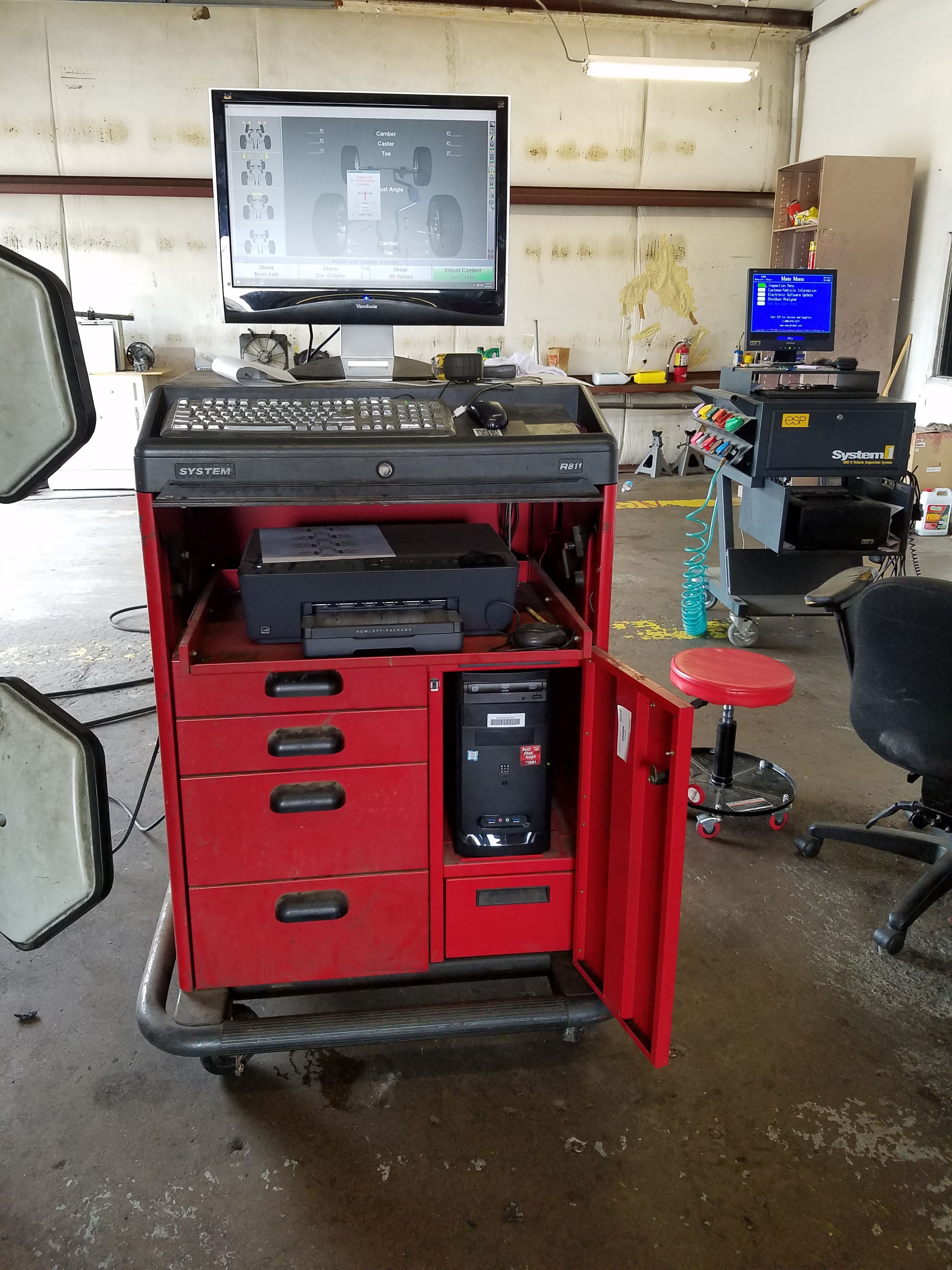 Hunter R811 Alignment Machine & Alignment Lift for Sale in Houston, TX