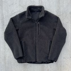 Uniqlo Windproof Outer Fleece Jacket