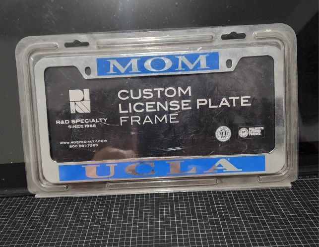 UCLA-Mom Official License Plate Frame BNIP 